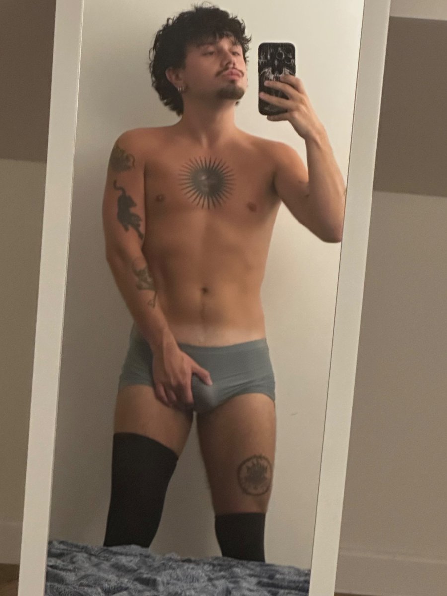 david hex tweet media