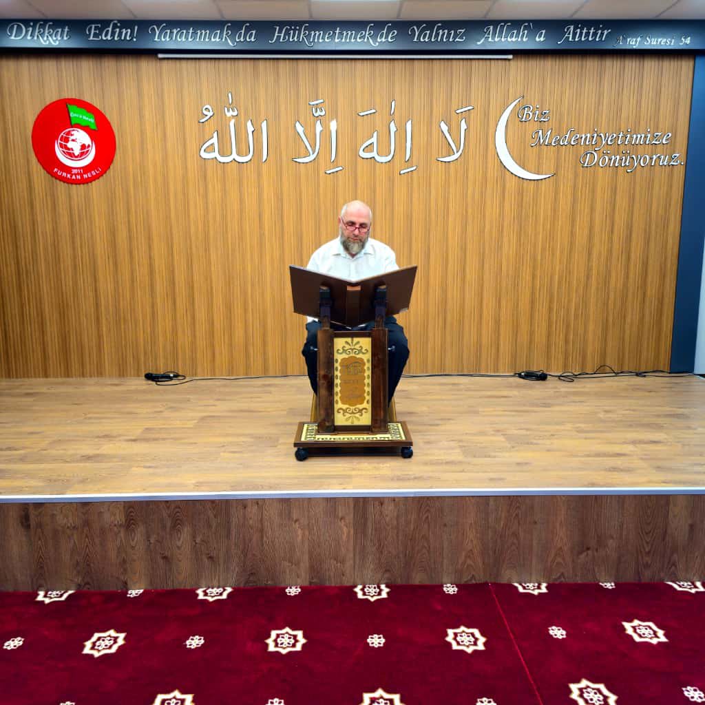 MERSNLFURKANGN1's tweet photo. Furkan Hareket Mersin “Arkadaşını Al Gel ” programında buluştu…

“İman etmedikçe cennete giremezsiniz, birbirinizi sevmedikçe de gerçek anlamda iman etmiş olamazsınız.” (Müslim)

#FurkanHareketi
#Kardeşlik https://t.co/AyVgHkuT4l