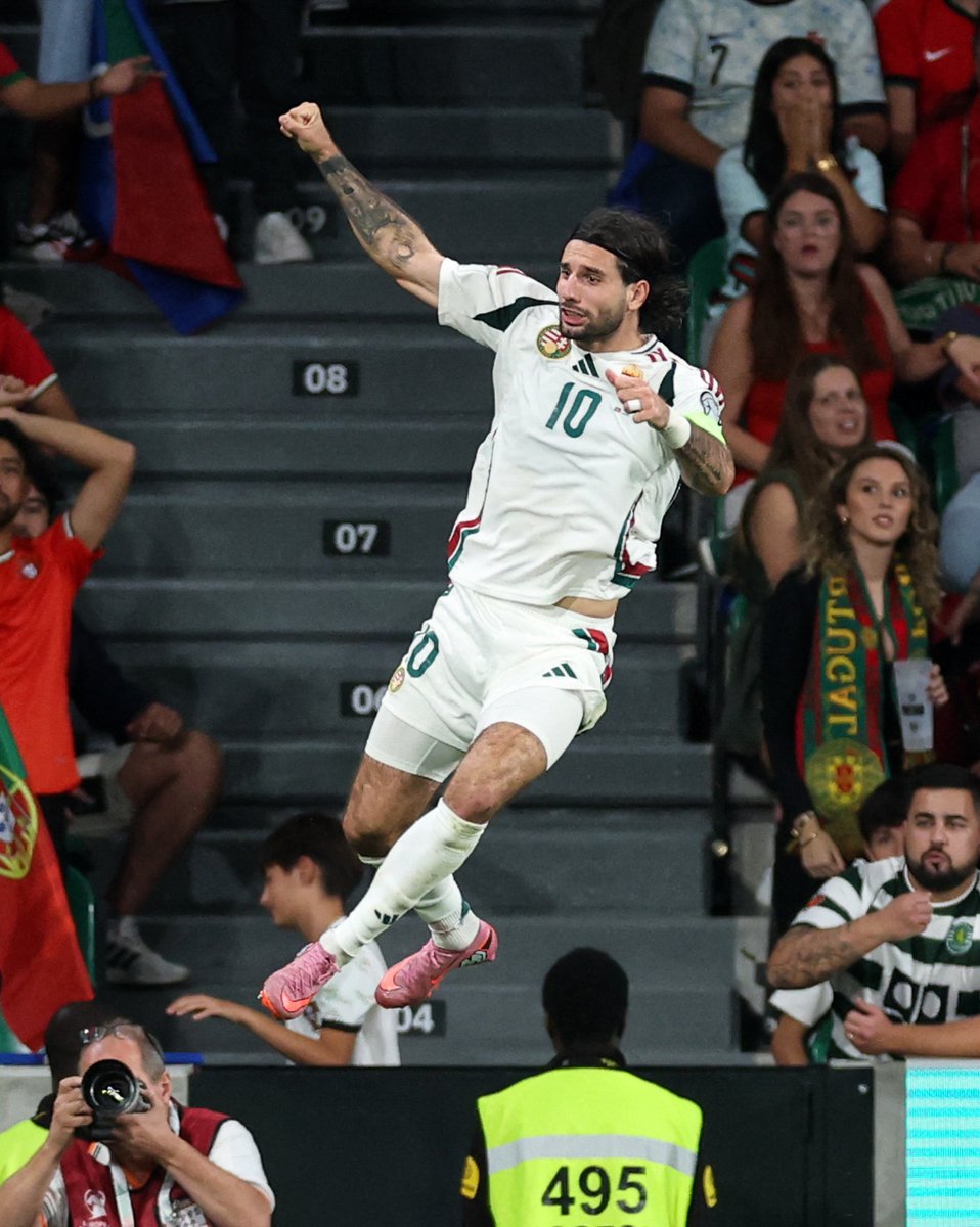 🇭🇺 Szoboszlai 90'+1 🤯

#WCQ
