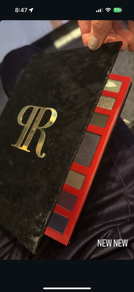 kelsey 🦇🌙✨ tweet media