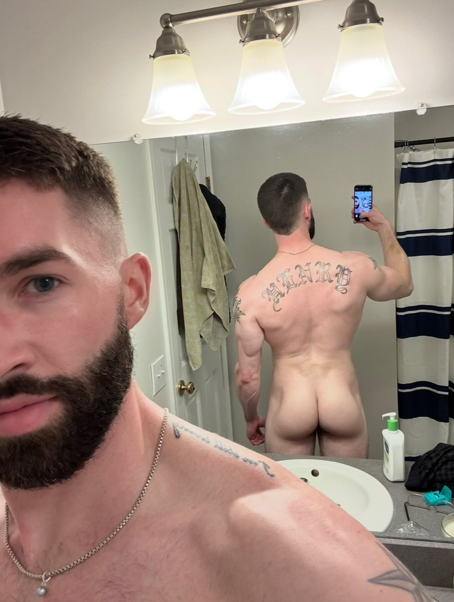 Rt if you like cake 😏🎂  #gay #men #bubblebutt #ass #onlyfans