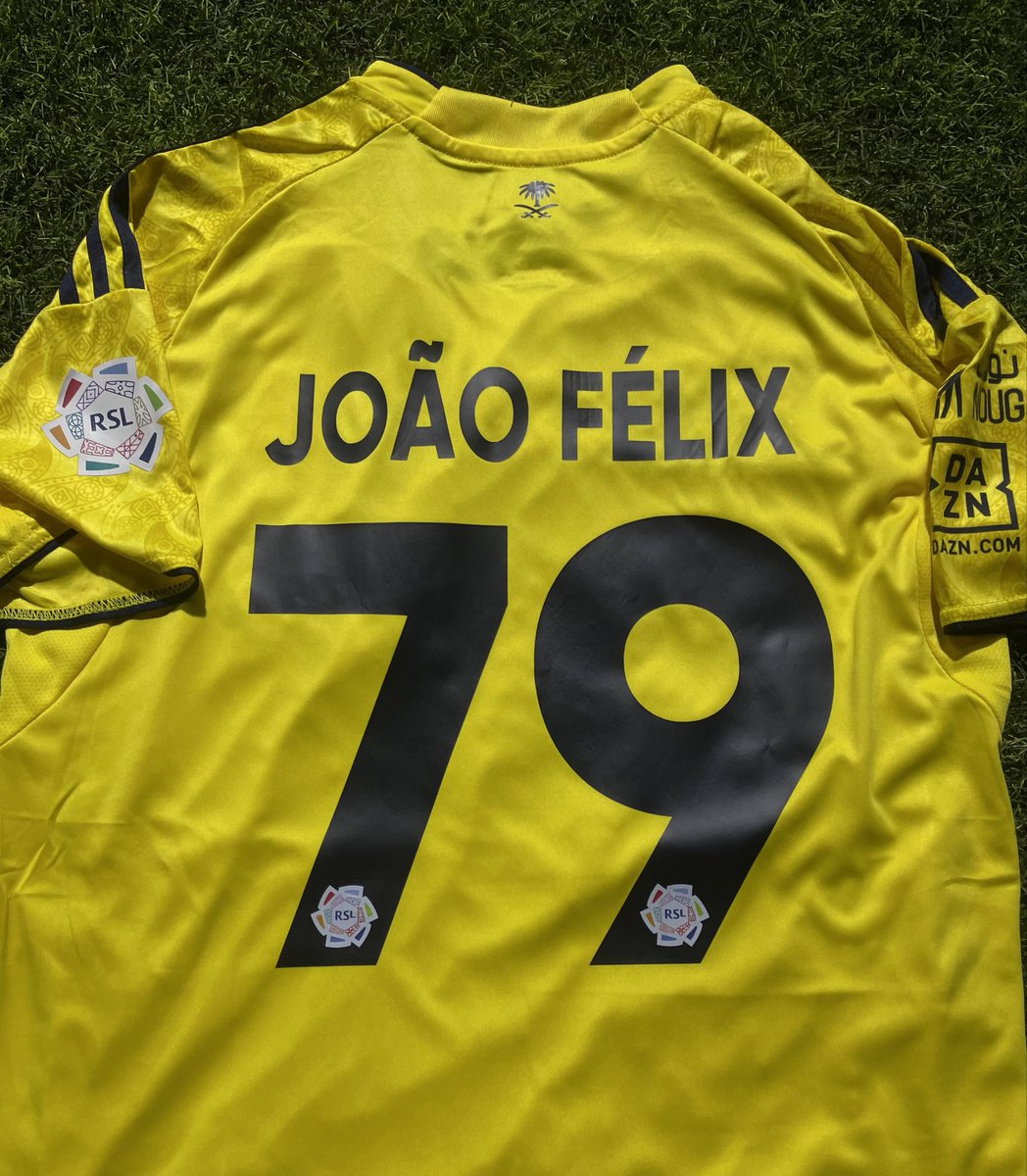 بمناسبة تأهل #المنتخب_السعودي الى المـونـديـال.💚🦅

{ طباعه الاسم والرقم بـ5﷼ فـقـط }🔥

-العرض مستمر لمدة ثلاث أيام
-التوصيل خلال أسبوع أو أقل

للطلب:
az-sport1.com

#السعوديه_العراق #كأس_العالم2026