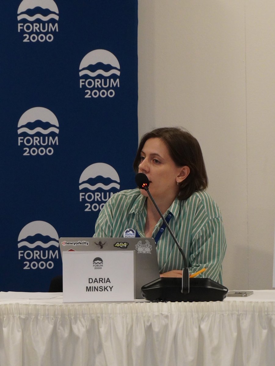 OfficeBLRinCZE tweet media