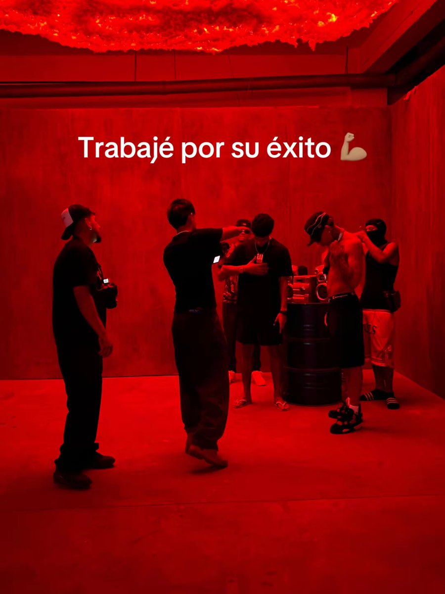 torythefirst's tweet photo. Esto es para todos los #artistasemergentes 🔥💪🏽🫀 https://t.co/NjP1Wo3Awv