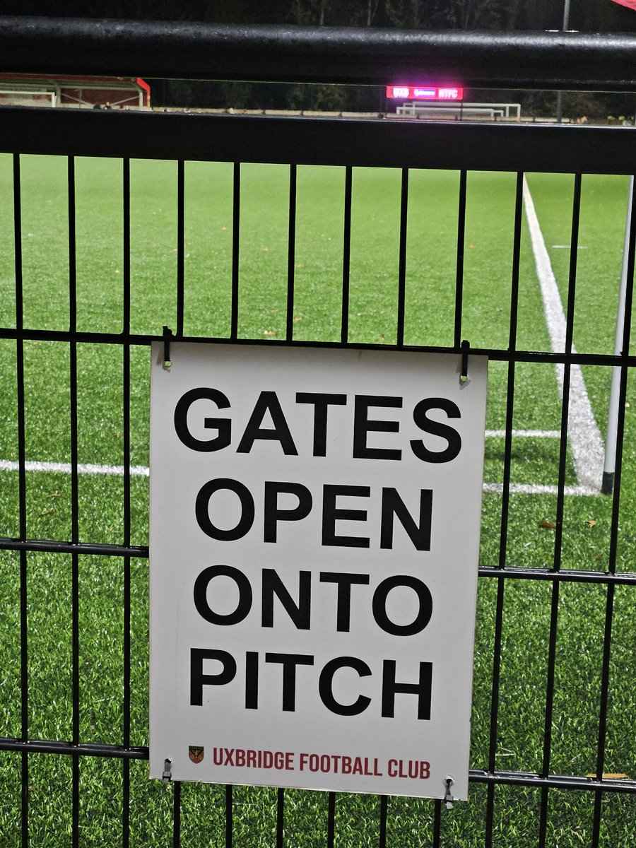 HTFCMedia's tweet image. Useful sign i was wondering where it went too...

😂