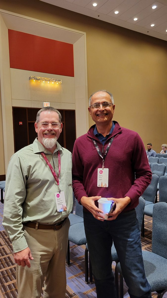 BrettRachel's tweet photo. Privileged to meet the CEO of @eGain, Ashu Roy. He is teaching us how to ask the right questions so we can accurately meet the needs of our members. It starts with effective knowledge management. 

#Solve25Chicago #eGain #AIforCX #GenAI https://t.co/iXozr6IAGj