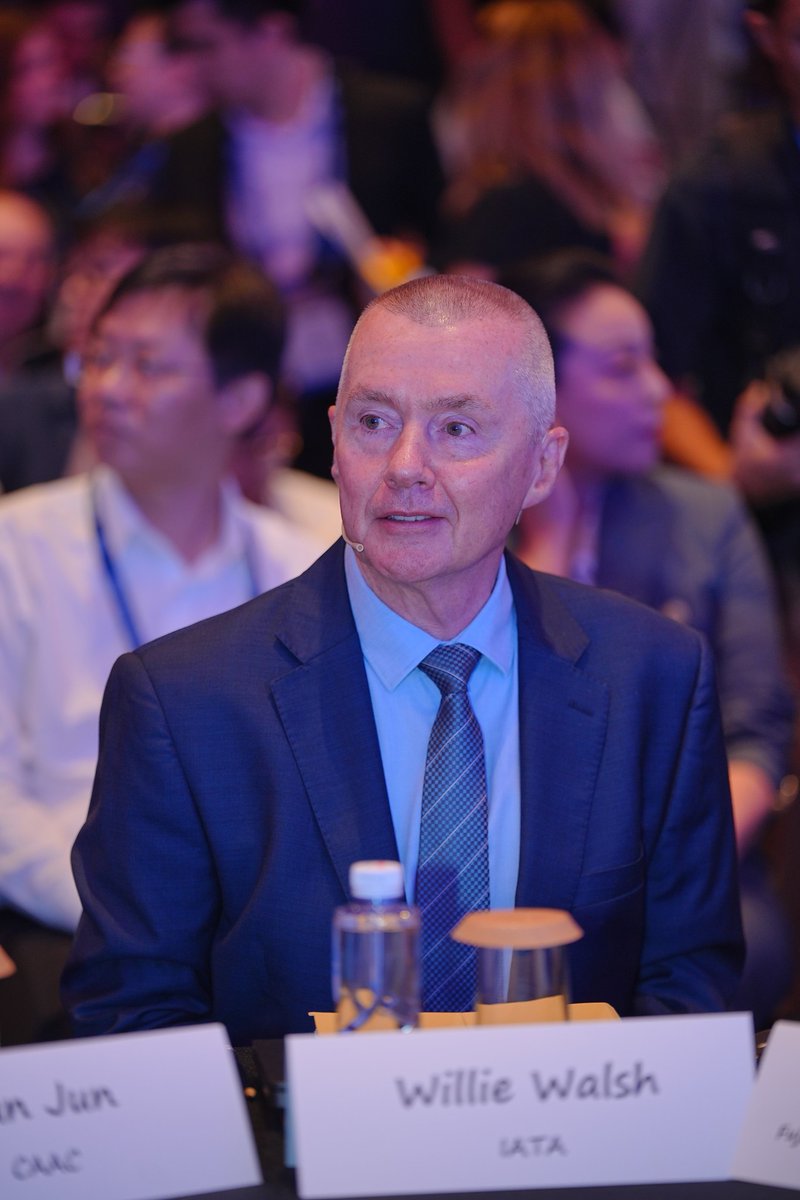 IATA's tweet image. Are you missing #IATAWSOC? 

News and updates from Day 2, include:
🔸Overcoming supply chain problems
🔸Innovation and collaboration in North Asia
🔸Strong global leadership creates safer aviation
🔸Smoothing turbulent skies

Read on Airlines magazine: bit.ly/4n0xs6X