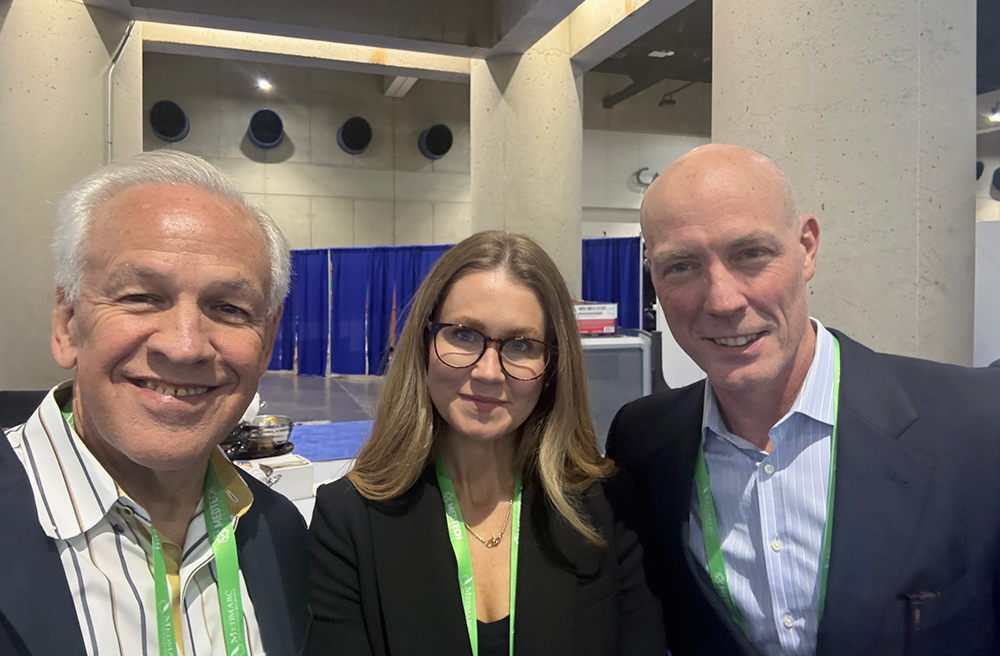 BioUtah's tweet image. 🚀 Utah&apos;s Life Sciences at the 2025 Medtech Conference! AdvaMed hosted the event with Utah companies. BioUtah&apos;s Kelvyn Cullimore moderated a panel. Exciting times! 💡 #BioUtah #MedtechConference #UtahInnovation