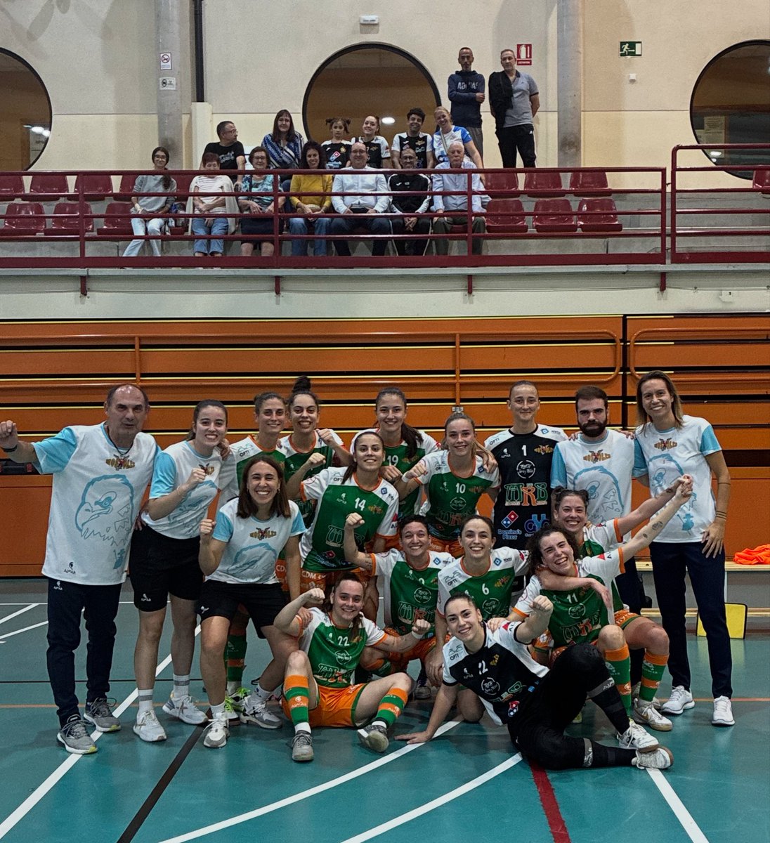 ¡𝐴 𝐿𝐴 𝐹𝐼𝑁𝐴𝐿!

Victoria en las semifinales del Trofeo Comunidad de Madrid frente a 𝐂𝐃 𝐑𝐢𝐯𝐚𝐬 𝐅𝐮𝐭𝐬𝐚𝐥. 

⚽️ <a href="/neremoldes/">Nere Moldes.</a> 
⚽️⚽️ <a href="/Xmontux/">Montufo</a> 
⚽️ <a href="/10_miriaam/">miri</a> 
⚽️ <a href="/aliciiavt_/">Alicia Voto</a> 
⚽️⚽️ <a href="/claudiabs__/">cbs</a> 

<a href="/cdrivasfutsal/">C.D. Rivas Futsal</a> 0-7 <a href="/FSFMostoles/">MRB MÓSTOLES FSF</a> 

#VamosMóstoles 🤍🦅🖤