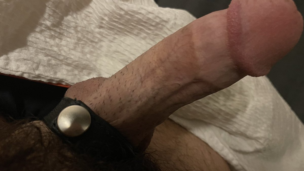 Love my black leather cock ring by the one and only <a href="/FetishFreakLDN/">Fetish Freak London</a> 
#cockring #leather #fetish #circumsex #circumcised