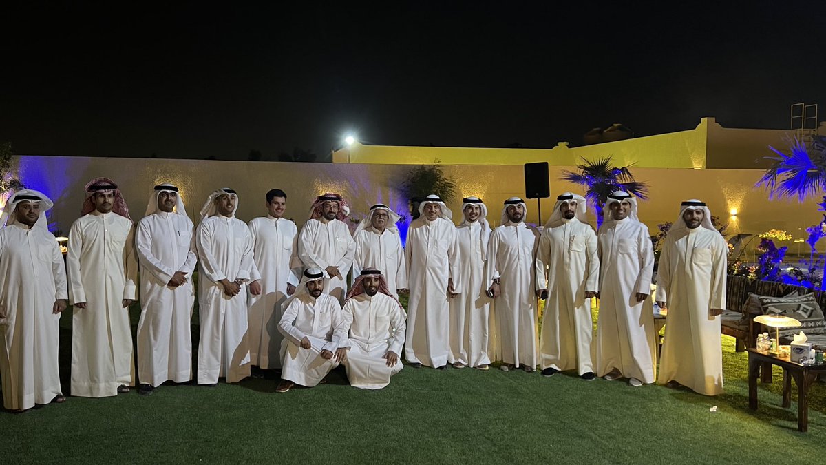 y__alhml's tweet photo. جلسة جميل تكلم فيها الدكتور نايف الشمروخ و الدكتور سلطان مطلق الدويش ، كل الشكر للحضور شرفتونا 🌷🌷

@Bader_Alshallal @b_Aldeweesh @albtly @saed1225 @sultan_1920 @DrNayefalsh 

#السعوديه_العراق #الكويت #الاثار https://t.co/e3dB8zrAmN