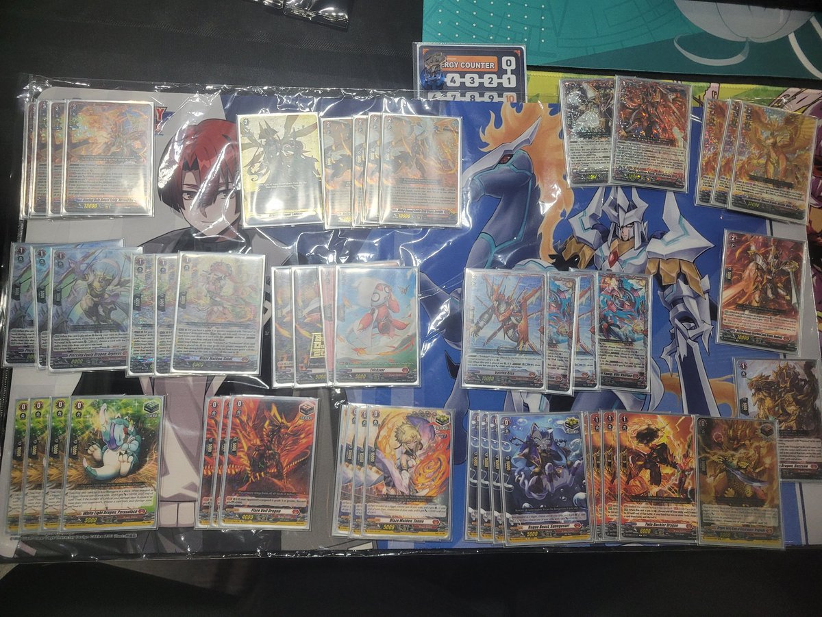 Dolly's Vanguard Day Winner!
Ran it down with my proxy Jheva and 6th damaged heal like my boi Yuyu Kondo
Round 1 - Lianorn
....
Everyone went to hololive 🙂