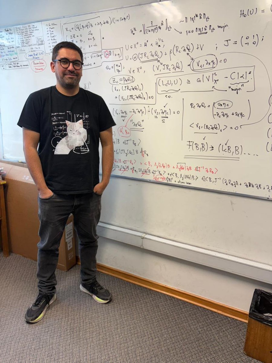 Claudio Muñoz Cerón, investigador del Centro de Modelamiento Matemático y académico de la Universidad de Chile, obtiene el Premio Ramanujan 2025 por sus contribuciones a las ecuaciones diferenciales.

La educación pública no es una opción, es un "desde".