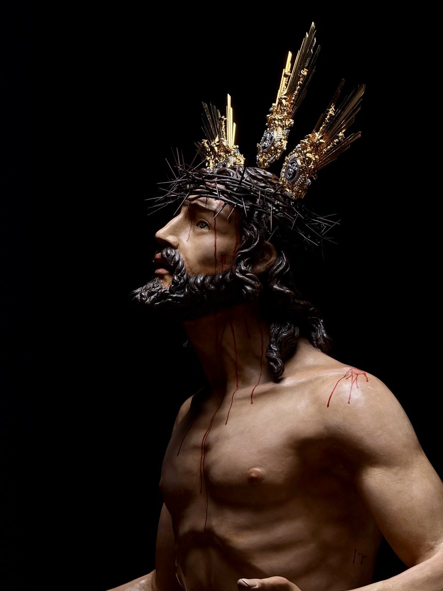 Y en un mes…

<a href="/EstrellaAlmeria/">Hermandad de la Estrella (Almería)</a> 
#ElevaciónUnaPasión