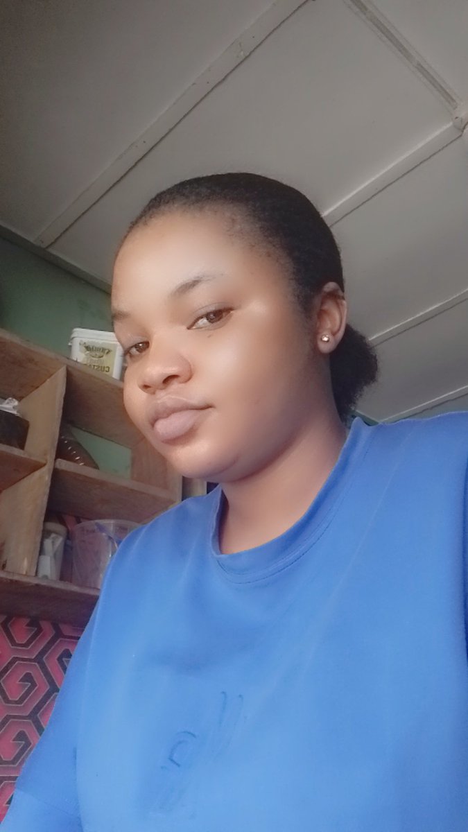 EkwezuomM's tweet photo. Ndi X 
How una dey I go break 
Una dey follow celebrity 🤣 
I say make I rest na
Well sha Rome was not built in a day, Am back.❤️

🔙 https://t.co/tyJk73BHw3