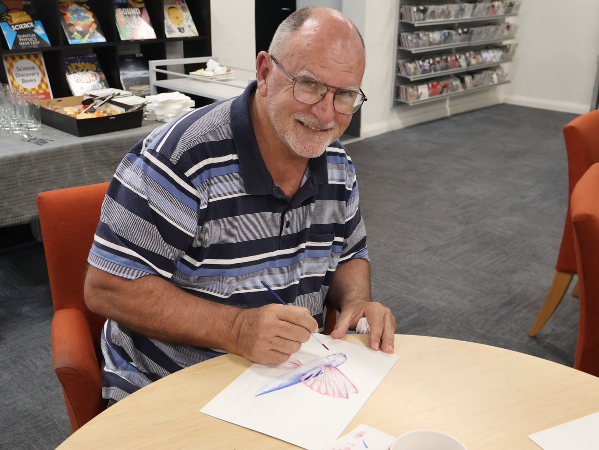 MacquarieRegLib's tweet image. Dubbo Library members had so much fun watercolouring with award-winning illustrator and author samibayly last week!  🖍️

Sami taught us techniques of how to sketch and watercolour a flying fish. 🐟