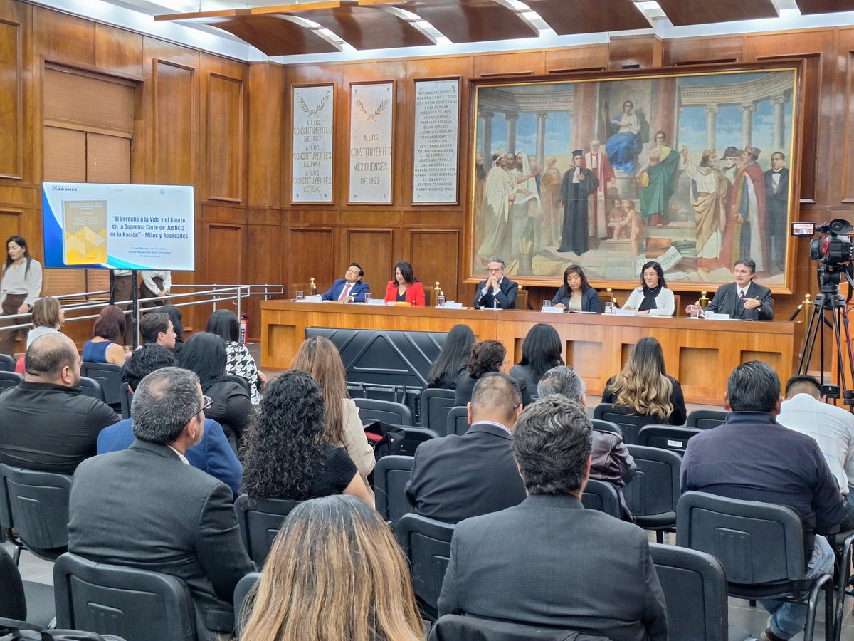 Agradezco la invitación del Dip. <a href="/PabloDeCevallos/">Pablo Fernandez De Cevallos</a>, Coordinador del <a href="/GPPAN_Edomex/">Diputados PAN Edoméx</a>, a la presentación del libro “El Derecho a la Vida y el Aborto en la SCJN: Mitos y Realidades”.

Desde <a href="/AccionNacional/">Acción Nacional</a> reafirmamos nuestro compromiso con la defensa de la vida y la dignidad humana.