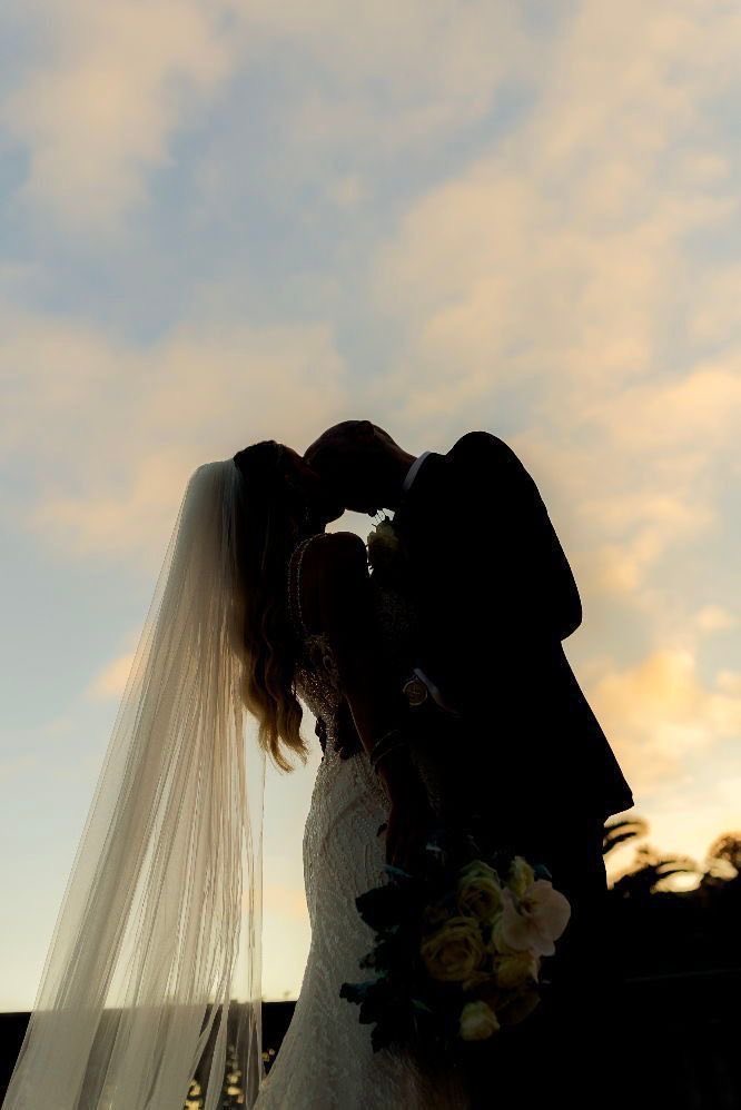 montagrham's tweet photo. [ insta post | @/grahamontag ]

mr &amp; mrs montague

ou vance. podem escolher. https://t.co/xYS739QVVC