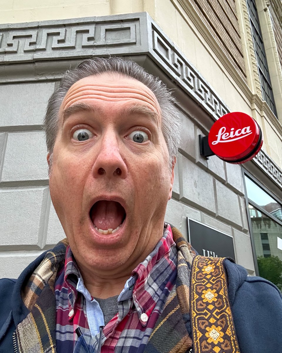 Somewhere in Boston with a severe case of GAS.

#filmphotography #filmtography #photography <a href="/leica_camera/">Leica Camera AG</a>