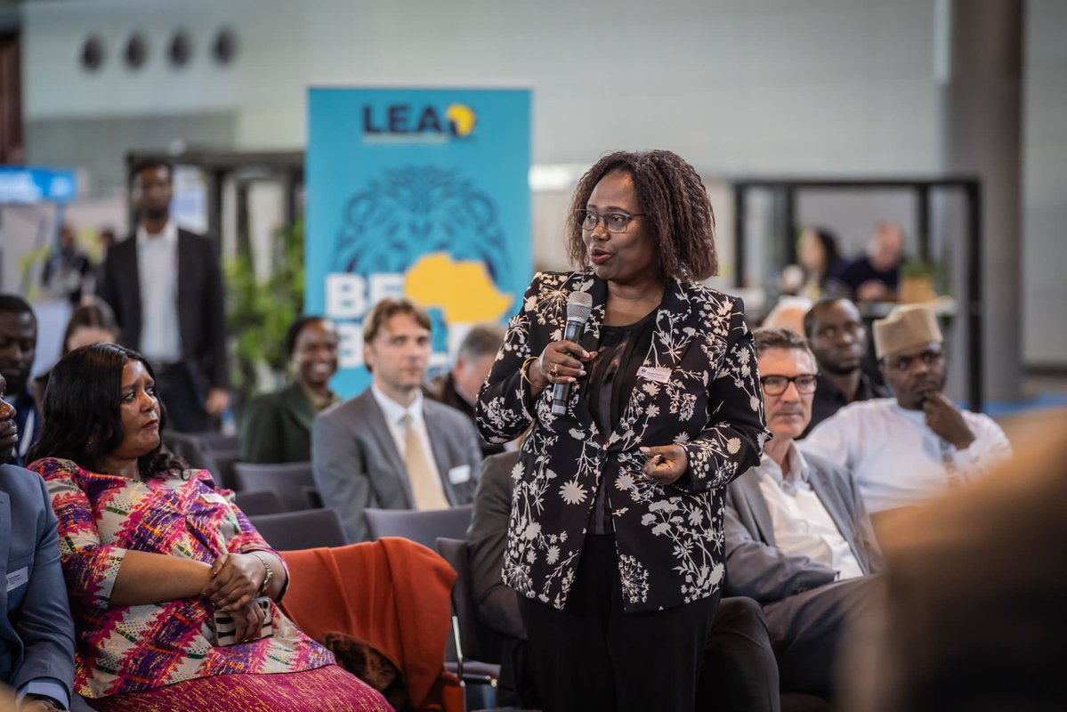 Ambassade du Burundi à Berlin (@burundiaberlin) on Twitter photo Ce 8/10, SE Madame Annonciata Sendazirasa, Ambassadeur du #Burundi à #Berlin, était invitée au Global Partnership for African Development (#GPAD) Forum sur l’ Energie verte Thème: «Accelerating Africa’s Green Energy Market through Innovation and Investment» au Messe #Stuttgart. Ce 8/10, SE Madame Annonciata Sendazirasa, Ambassadeur du #Burundi à #Berlin, était invitée au Global Partnership for African Development (#GPAD) Forum sur l’ Energie verte Thème: «Accelerating Africa’s Green Energy Market through Innovation and Investment» au Messe #Stuttgart.