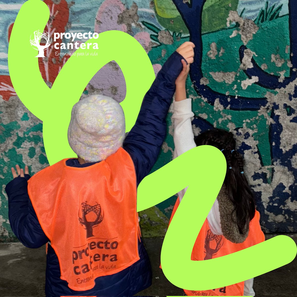 Aprender también es escuchar, respetar y jugar con el corazón 💚
#ProyectoCantera #CulturaDePaz #Empatía #HabilidadesParaLaVida