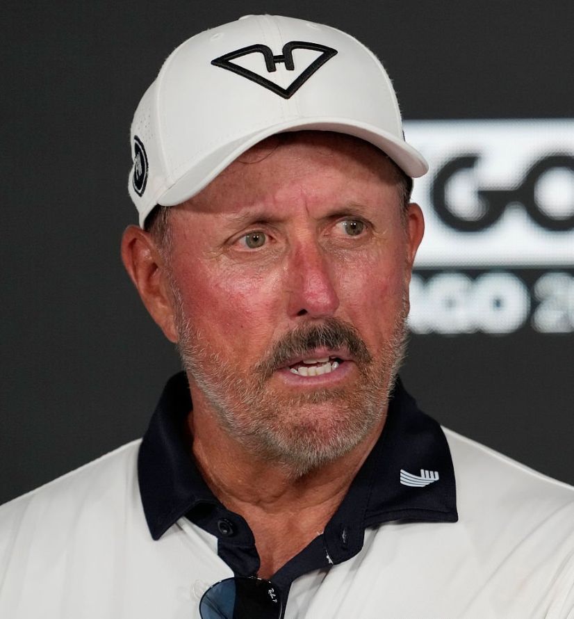 According to LIV Golf's latest financial filing

◘ $65 million in 2024 rev
◘ $527 million in expenses 
◘ That's $8.50 spent for $1 earned

💬 CC: <a href="/JoePompliano/">Joe Pompliano</a>