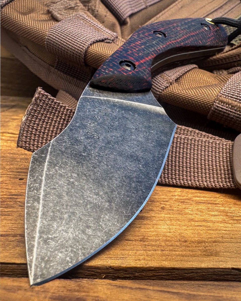 The Apex is back with a bold new look…our blackout forced patina finish paired with Badlands Burlap Micarta handles.

The Badlands Blackout Apex is right at home in the field, whether you’re hunting, skinning, or working around camp.

-The Smith Family