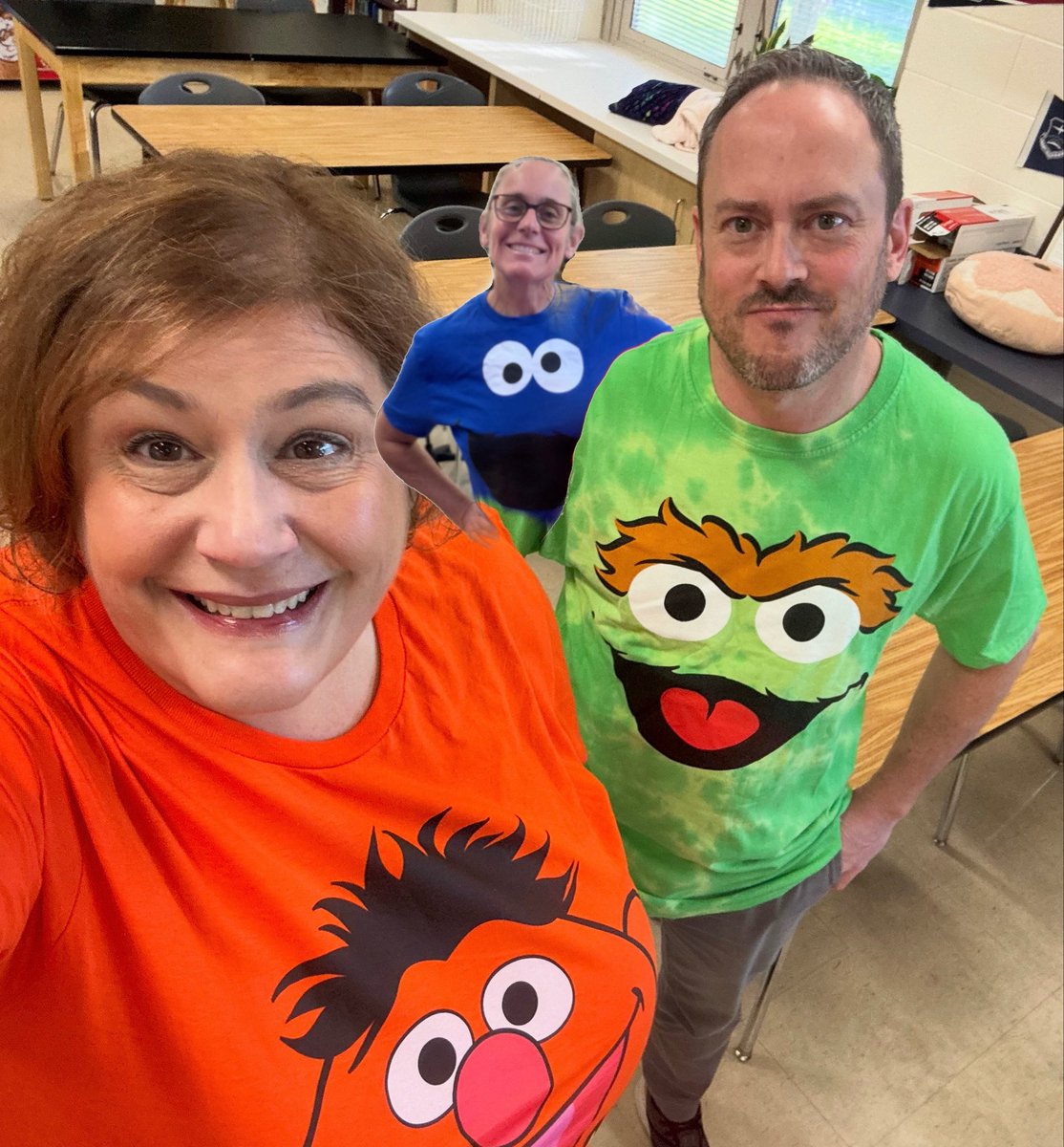 When you can’t be in the same place at the same time, but it’s <a href="/rvhs/">Ridge View High School: A Med Pro Magnet</a> Homecoming. <a href="/RidgeView_StuCo/">Ridge View StuCo</a> <a href="/RVHSAcademics/">Jennifer McLeod</a>