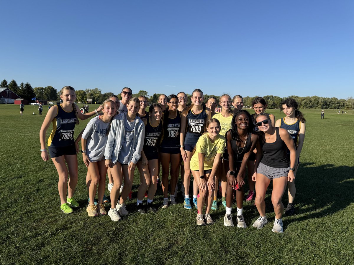 LadyGalesCC's tweet photo. When your varsity drives almost two hours to cheer on their teammates- priceless https://t.co/9LesaMCDJA