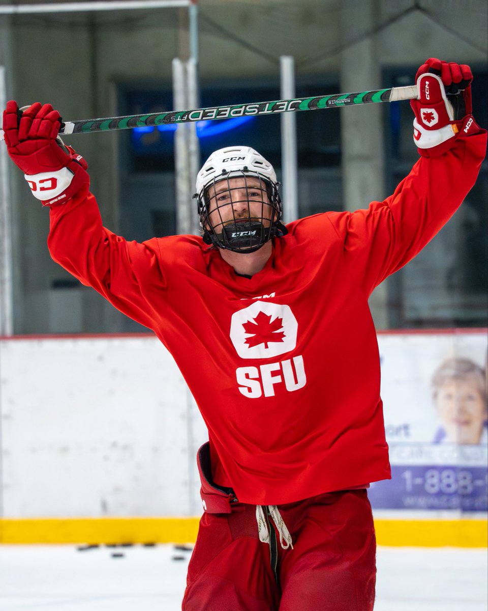 SFU Red Leafs Hockey tweet media