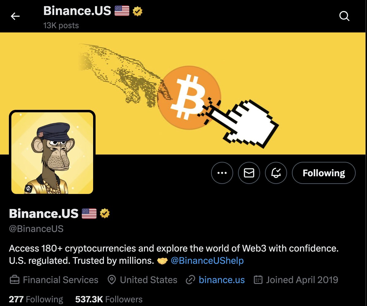 TheeHustleHouse's tweet photo. 👀@OpenSea and @BinanceUS both switched their PFPs to @BoredApeYC today. Gotta love it. https://t.co/dJbiEnj5Uh
