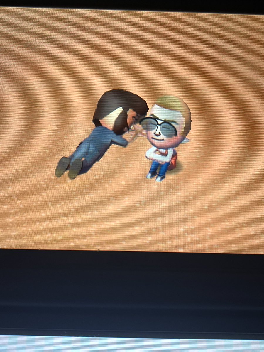 my bbkaz miis on a date... yes...