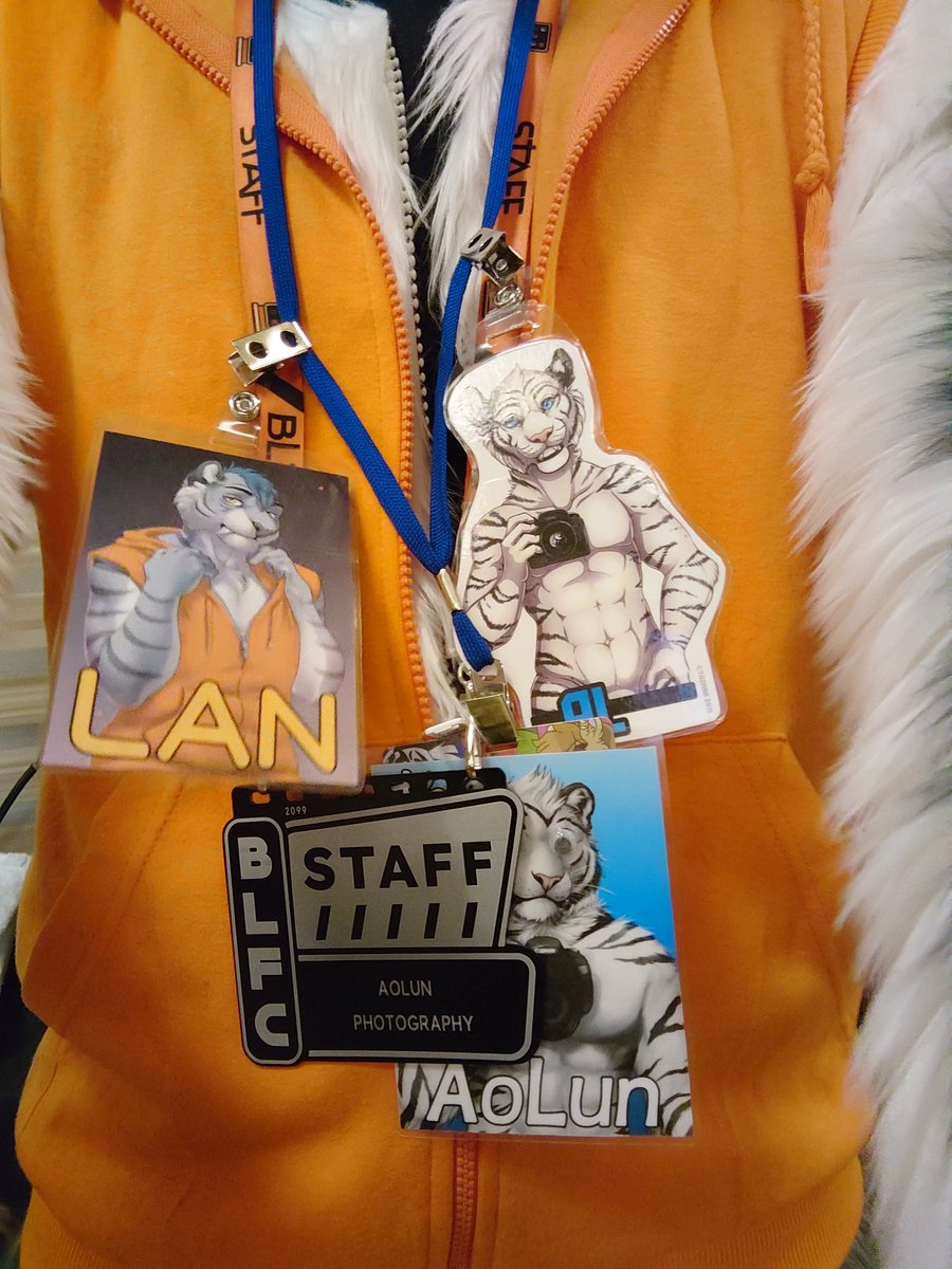 al π―πΉπΌ (@aolun8) on Twitter photo Meow Meow