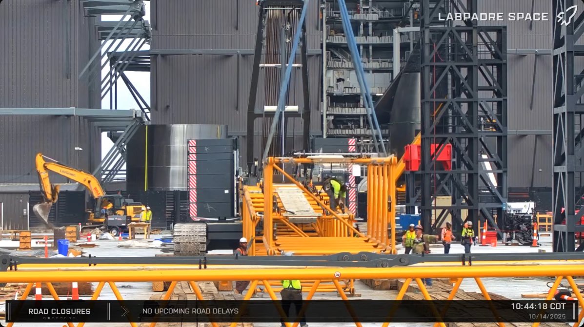 B18’s F2:4 has been moved into MB1 while S39 watched from MB2