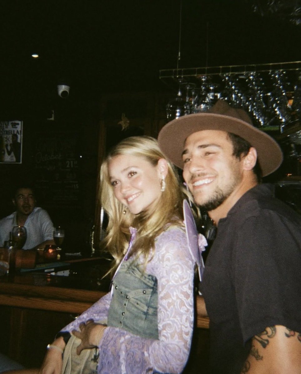 xLittlePainter_'s tweet image. Last week with my bestie in Texas ✨