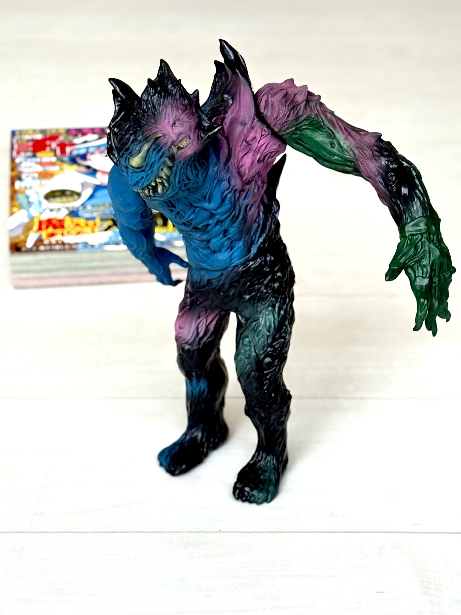 FEWTURE デビルマン「魔王ダンテ」（黒/完全体）25_0923_A フューチャーモデルズ デビルマン 韮沢靖 魔王ダンテ ダンテ 箱