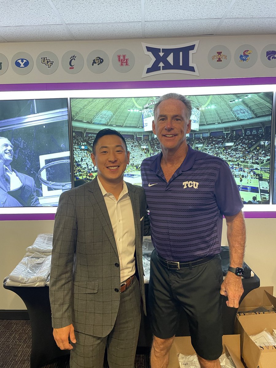 Jonathan Song tweet media