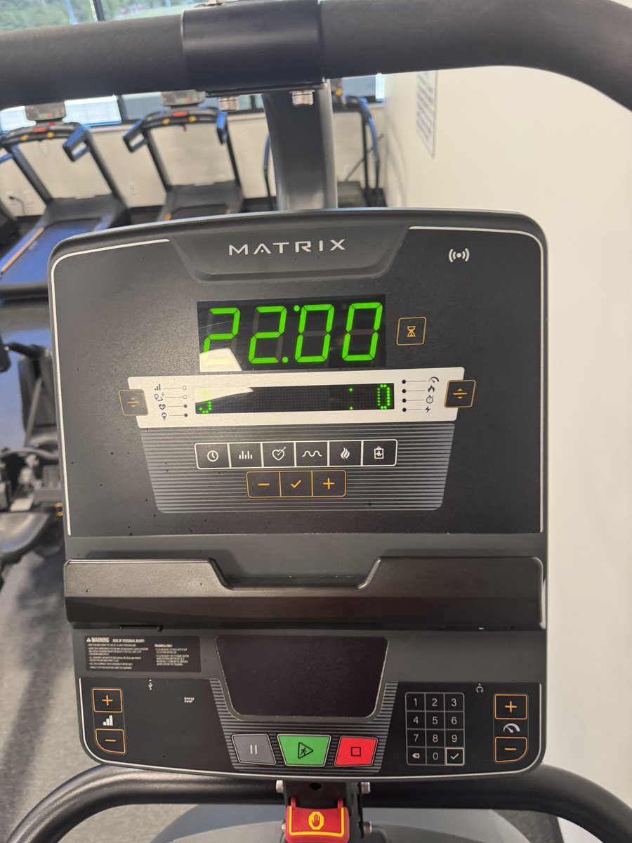 ZyonHenley2027's tweet image. Fall break is this week so I went to the gym and hopped on the stair master. Building muscles and agility. @CamisePatterson @TNStateSoftball @CoachAMRobSB @XavierLouisiana @SBRRetweets @commit2HBCU @CoachKSoftball @LakelandPrice @GoJSUTigersSB @CoastRecruits @CoastRecruitsSB…