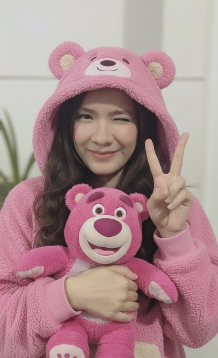 yncez26's tweet photo. Pink pink pink 🥰💗 https://t.co/RCC5HY8VIg