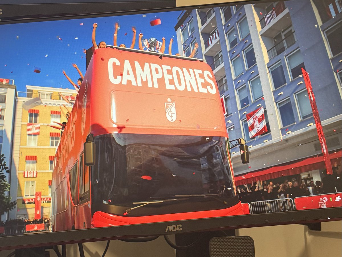 Campeones de la <a href="/LigaF_oficial/">Liga F</a> 🏆⚽️

Vamos mi <a href="/GranadaCF_Fem/">Granada CF Femenino</a> , vamos campeón 🏆

Gracias por el apoyo que recibí en <a href="/LaRevuelta_TVE/">La Revuelta</a> , próximo objetivo tiempo de calidad con Iris… y a por Europa 😎