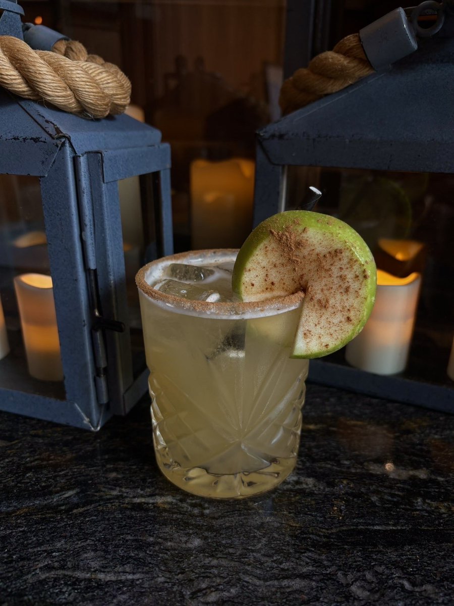 kisas_perth's tweet photo. 🕯️ The clock is ticking… only 2 days left before our cocktails vanish into the shadows.

💀 TRICK – Frankenstein’s Blood
🍎 TREAT – Poisoned Apple Margarita

Choose your fate before it’s too late. 🕷️ #SpookySeason #KisasPerth https://t.co/nS6Je5WHDy