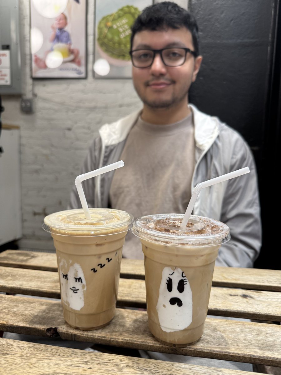 izzypuff's tweet image. one of my favorite rainy days ever 🤍