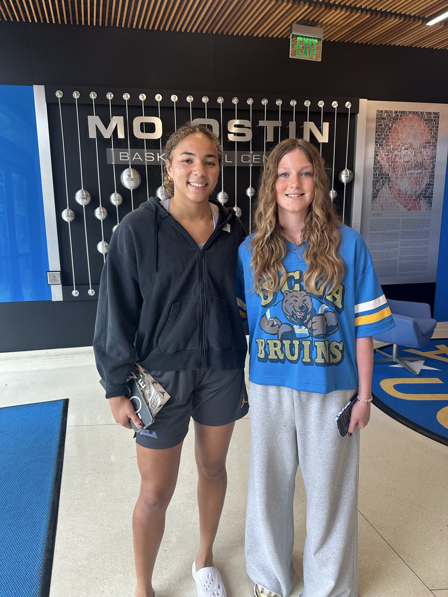 ElleMiller2031's tweet image. Had an amazing unofficial visit to UCLA! 💙💛 Big thanks to @sohmatsuura , @clarkj22 , and @MBlevins_5 for taking the time to show me around campus and making it such a memorable experience.Really appreciated learning more about the program and what it means to be a Bruin! 🐻…