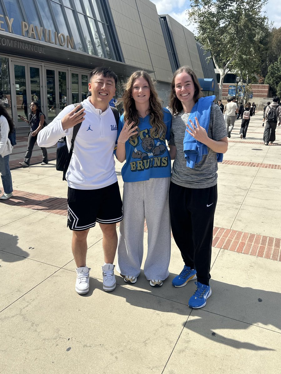 ElleMiller2031's tweet image. Had an amazing unofficial visit to UCLA! 💙💛 Big thanks to @sohmatsuura , @clarkj22 , and @MBlevins_5 for taking the time to show me around campus and making it such a memorable experience.Really appreciated learning more about the program and what it means to be a Bruin! 🐻…