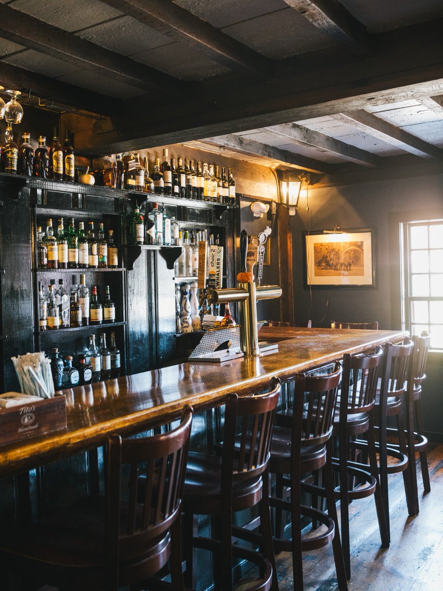 Enter if you dare 👻 

🎃 Top Spooks
👻 Haunted Spots
💤 Where to Stay
🕷️ Decor to Die for
🍷 Spooky Cocktails

Guide to Spooky Season: bit.ly/3Y7X60F