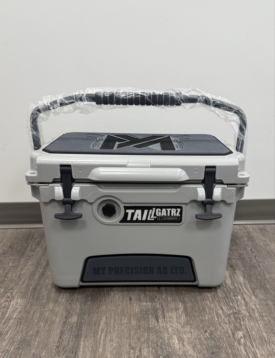 MY Precision Ag 2025 Farm Photo Contest is now live!

Instead of just doing a Harvest Photo Contest, this year we decided to do a photo contest with all things agriculture. 

To enter:

1) Share your favourite farming photo of 2025 (multiple entries allowed).

2) Follow