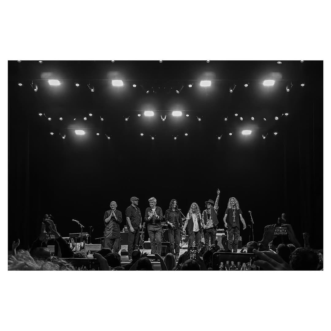 Central Johnny Depp tweet media