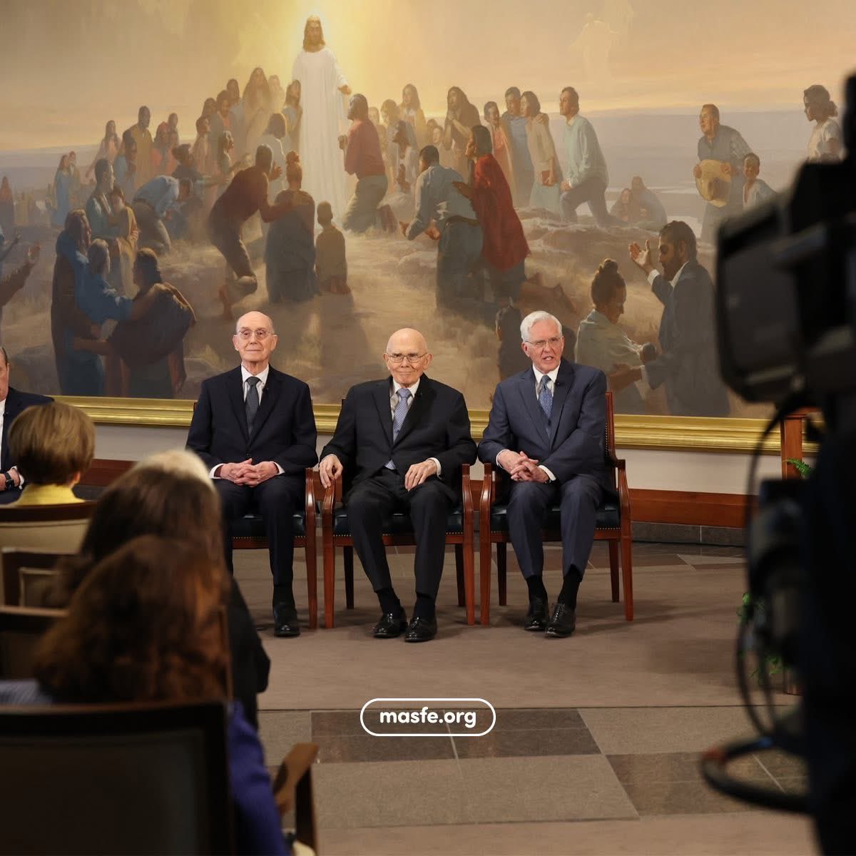 Masfe_org's tweet image. Estas son algunas de las fotos de la presentación del nuevo presidente y de la nueva Primera Presidencia de La Iglesia de Jesucristo de los Santos de los Últimos Días. Agradecemos tener líderes llamados por Dios para guiarnos en este tiempo.

Créditos: Newsroom
#masfe #sud