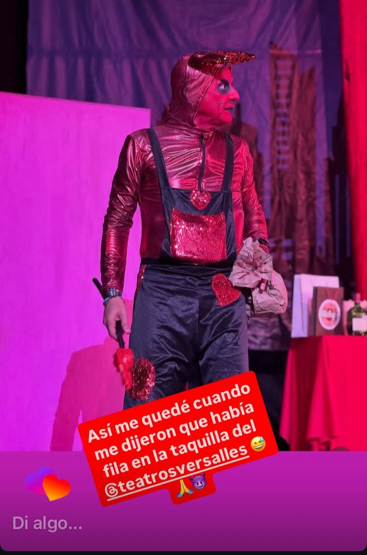 Graciaaas por disfrutar del Show del Diablito… Un Diablito con Ángel en el @TeatrVersalles Lunes 8:30 pm Boletos en taquilla y por <a href="/aremamx/">AREMA</a> Vayaaan Peeeerros 🤪😈