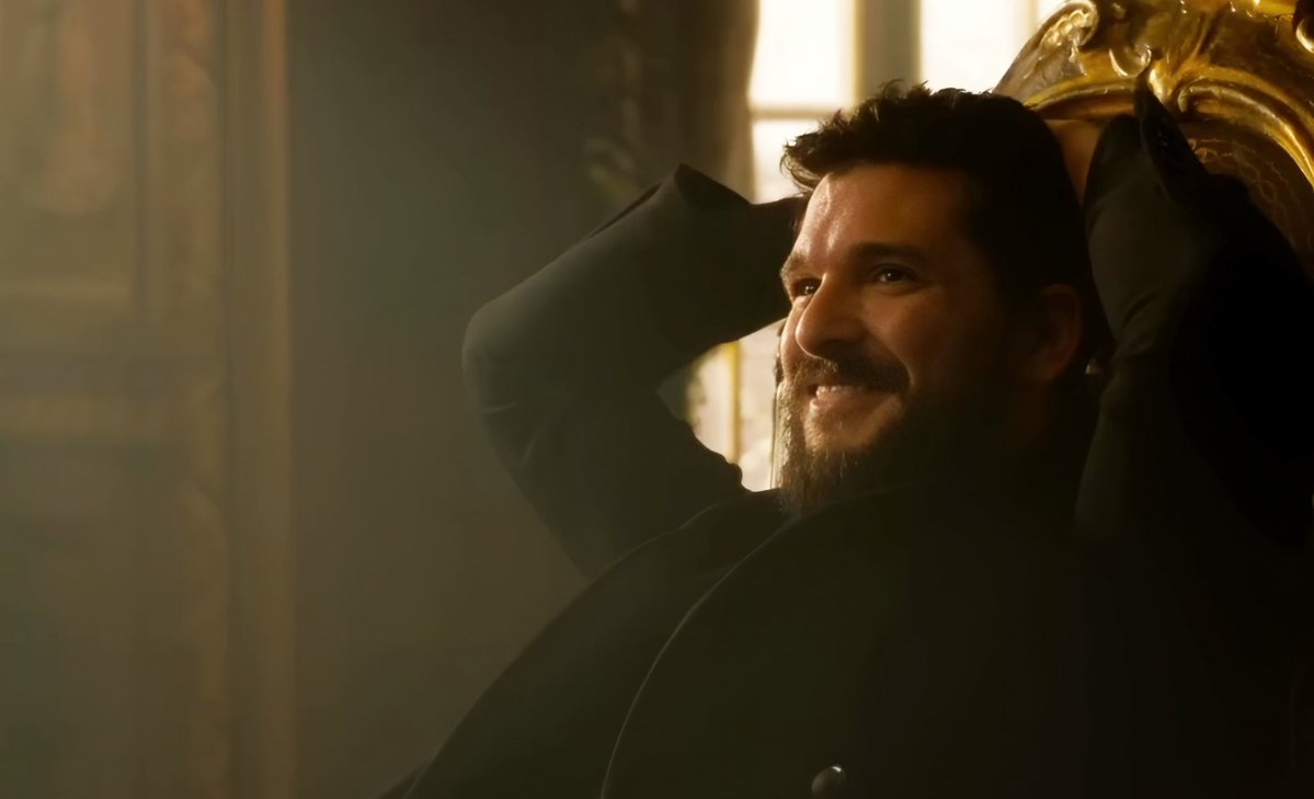 kittharingtonbr's tweet image. Kit Harington no trailer de 'Plano Em Família 2'. Estréia dia 21 de Novembro na Apple TV+.